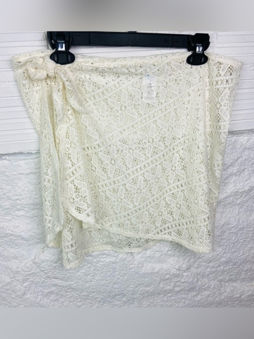 NWOT Time and Tru Cream Lace Swim Coverup Skirt size L/XL